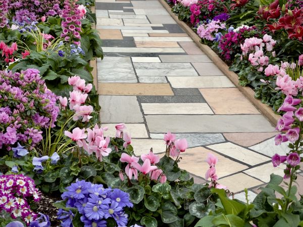 Garden Path Installation in Magnolia